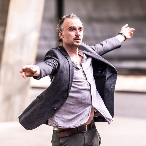 © Copyright by Monsieur Daunier