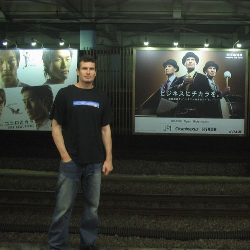© Hitachi Campaign - Billboard