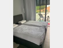 Schlafzimmer zur Terrasse