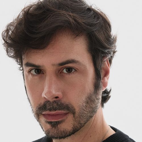© Carlos Villarejo